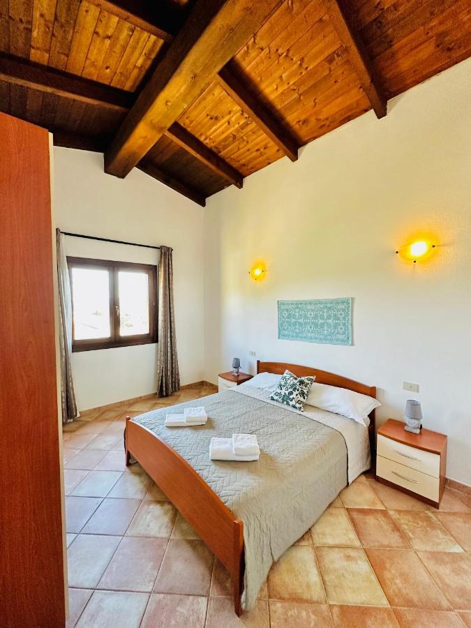 Villa Antonella Apartments 奧爾比亞 外观 照片